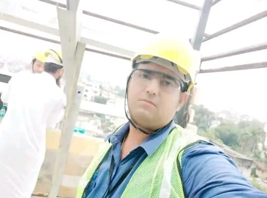 On-site rooftop solar installation work in Nagpur, Maharashtra